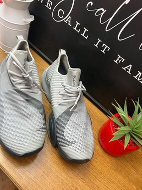Nike AirZoom SuperRep Athletic Sneakers (smoke gray)